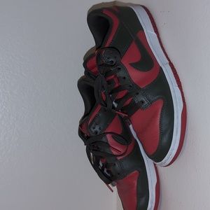 Men's Nike Dunk Low Retro BTTYS Mystic Red/Cargo Khaki size 9 used